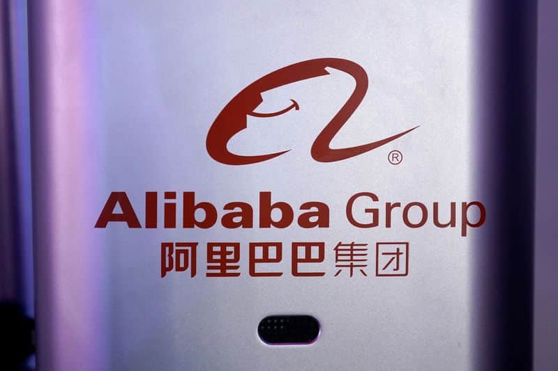 SoftBank acerta venda de quase toda participação no Alibaba, diz Financial Times