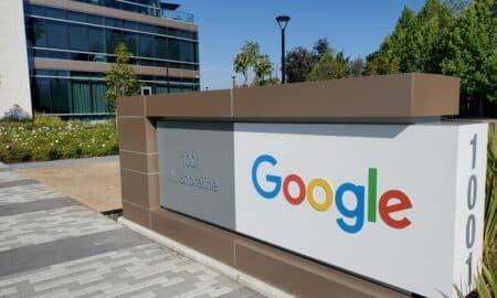 Google pede que juiz rejeite processo antitruste dos EUA, diz que não é ilegal oferta de "produto superior"