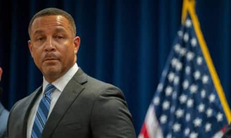 EUA prendem duas pessoas por montar "delegacia de polícia secreta" chinesa em Nova York