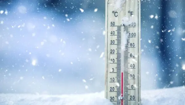 Queda brusca de temperatura atinge o Brasil com massa de ar frio e termômetros perto de 0°C