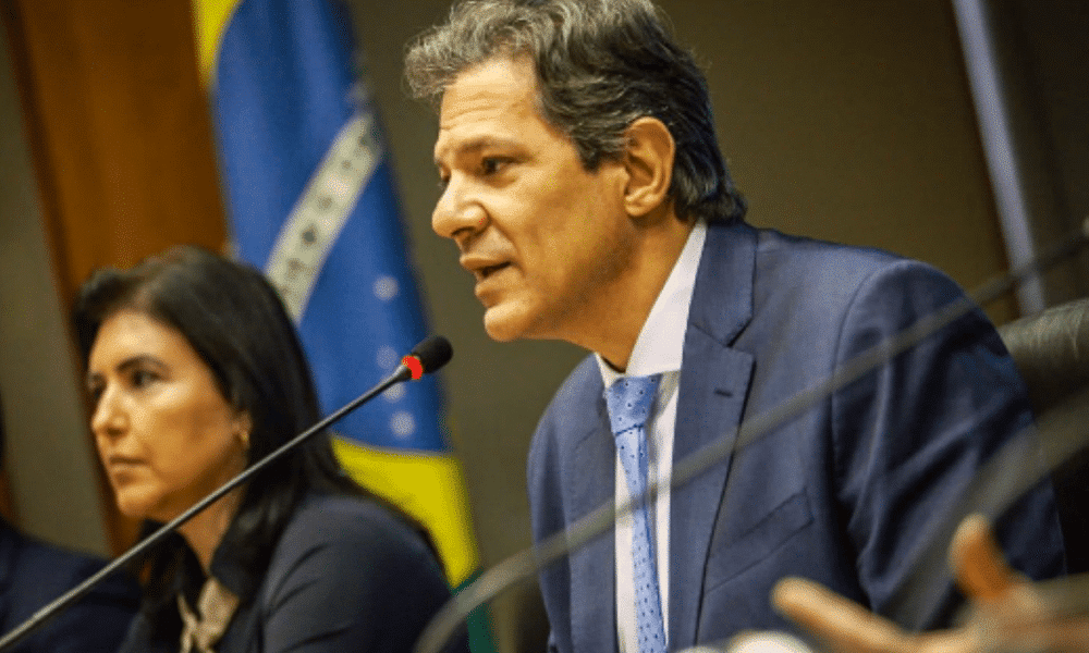 Regulamentação dos vales-refeição e alimentação pode reduzir preços e beneficiar milhões