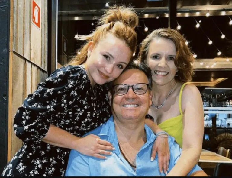 Pai Larissa Manoela