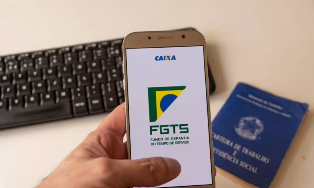 Trabalhadores já podem usar FGTS para pagar dívidas com limite de até 1 mil reais