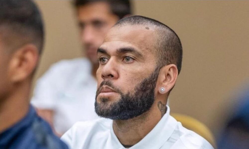 Procuradoria recorre da absolvição de Daniel Alves por agressão sexual na Espanha