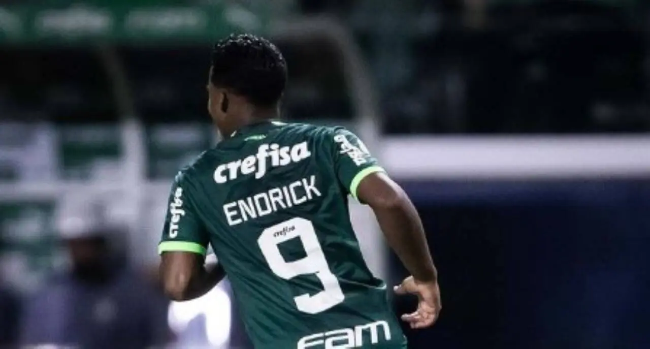 Palmeiras goleia América-MG e fica a quatro pontos do 12º título do Brasileirão