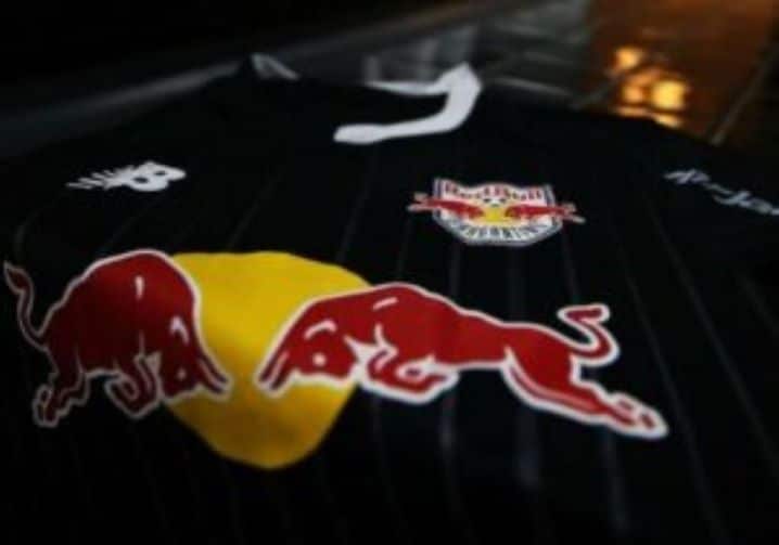 Erison marca no fim e São Paulo derrota Red Bull Bragantino em jogo apático na Vila Belmiro