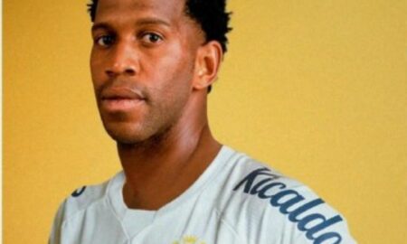 Santos oficializa o zagueiro Gil, ex-Corinthians, e fecha o setor defensivo para 2024