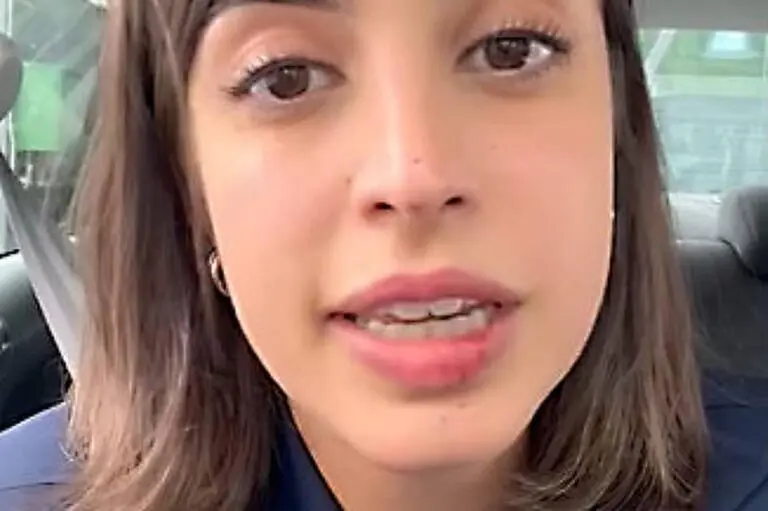 tabata amaral