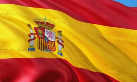 Beijada por dirigente espanhol, Jenni Hermoso é ouvida em tribunal de Madri