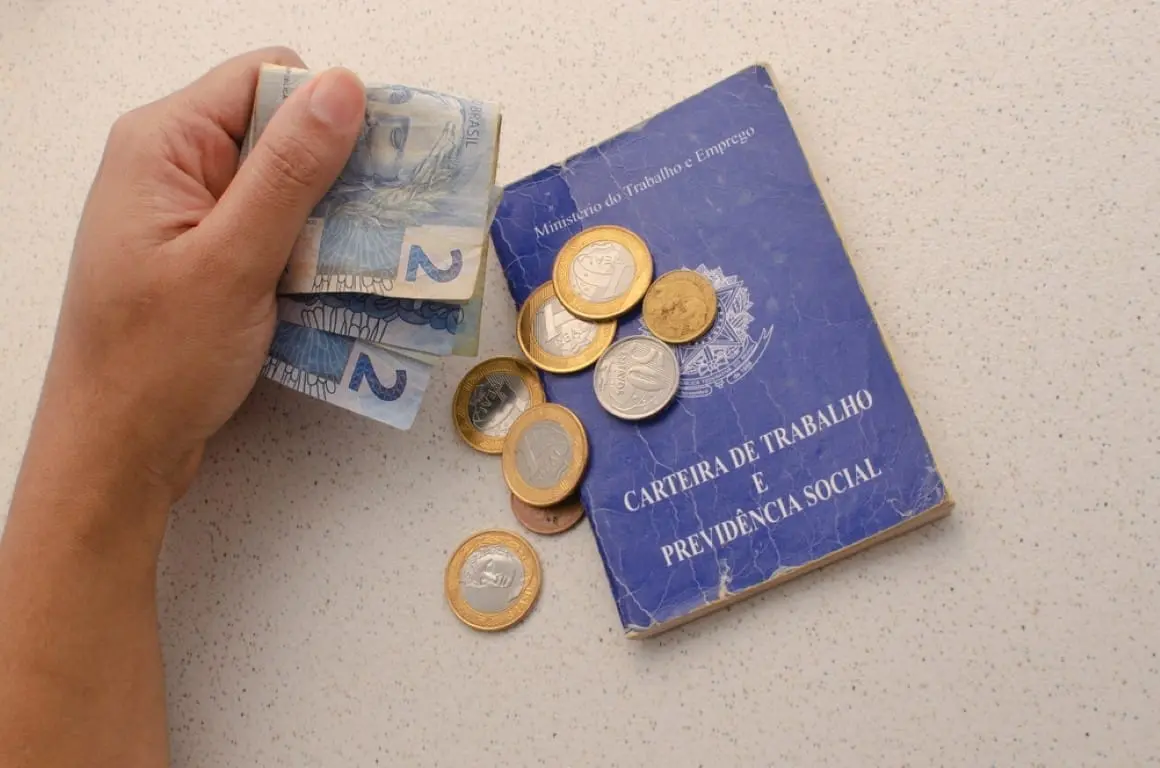 Carteira de Trabalho Beneficios