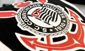 Auxiliar Thiago Kosloski anuncia saída do Corinthians um mês após ser contratado
