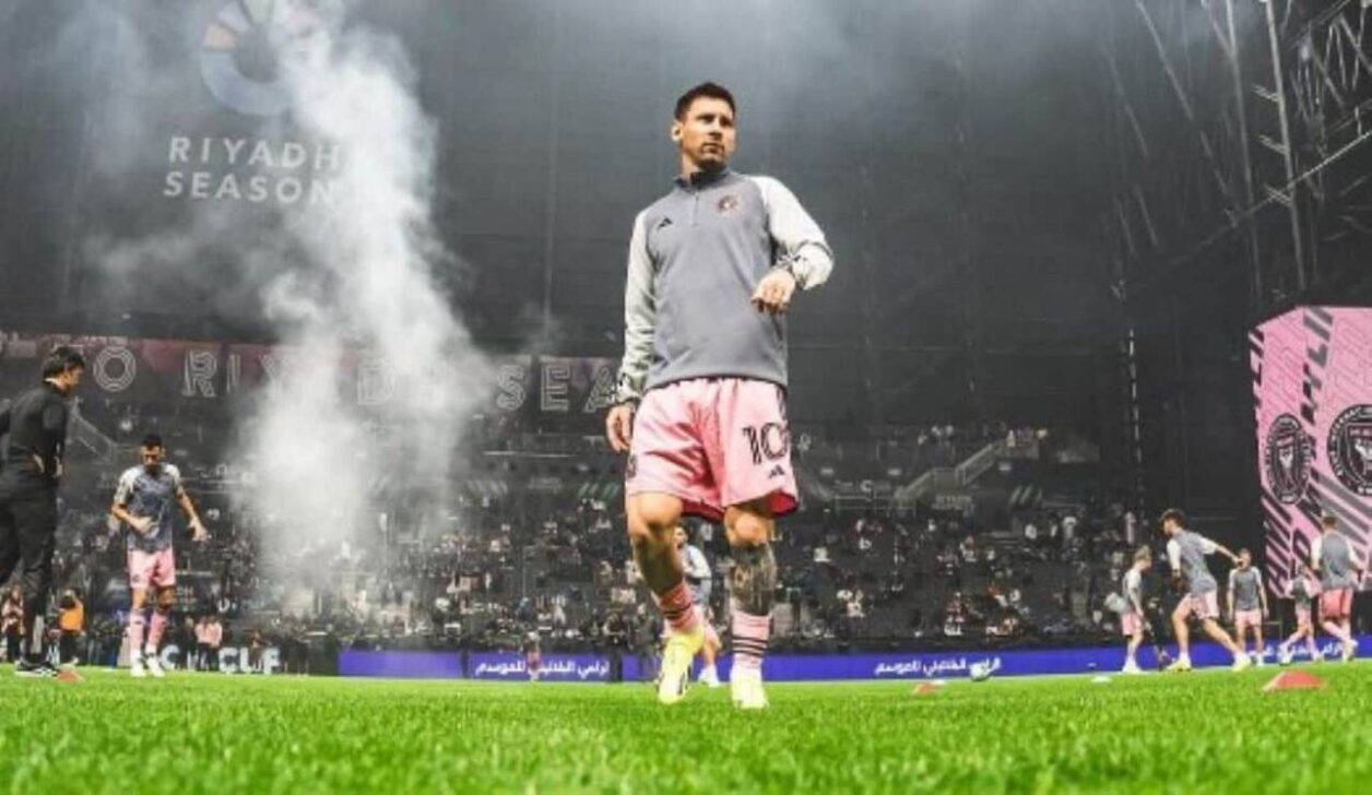 Messi reforça que teve lesão antes de amistoso e rebate 'coisas falsas' nas redes sociais