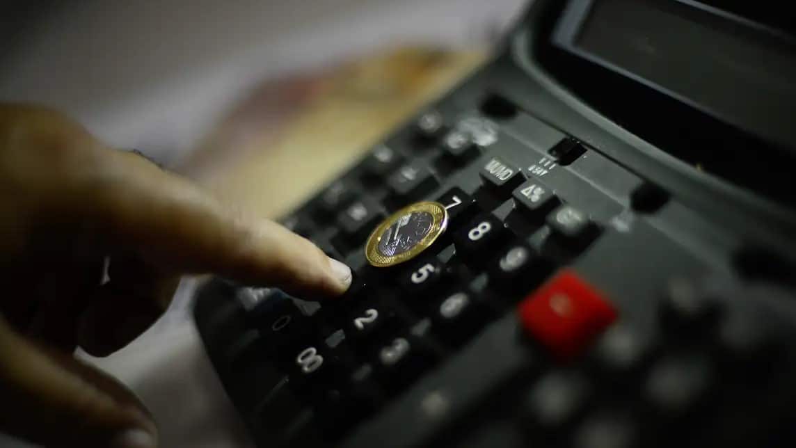 calculadora real inflacao economia dinheiro