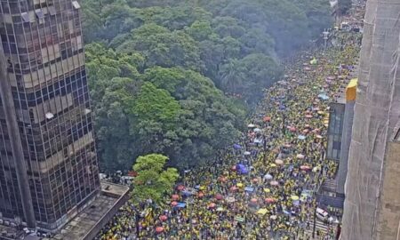 Manifestação do Bolsonaro na avenida paulista neste domingo 25 de fevereiro