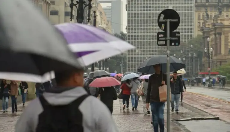 previsao do tempo chuva