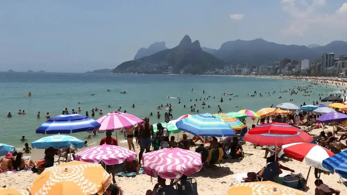 verao rio praia previsao do tempo sol calor