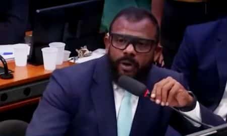 Vídeo mostra deputado Da Cunha querendo matar a mulher