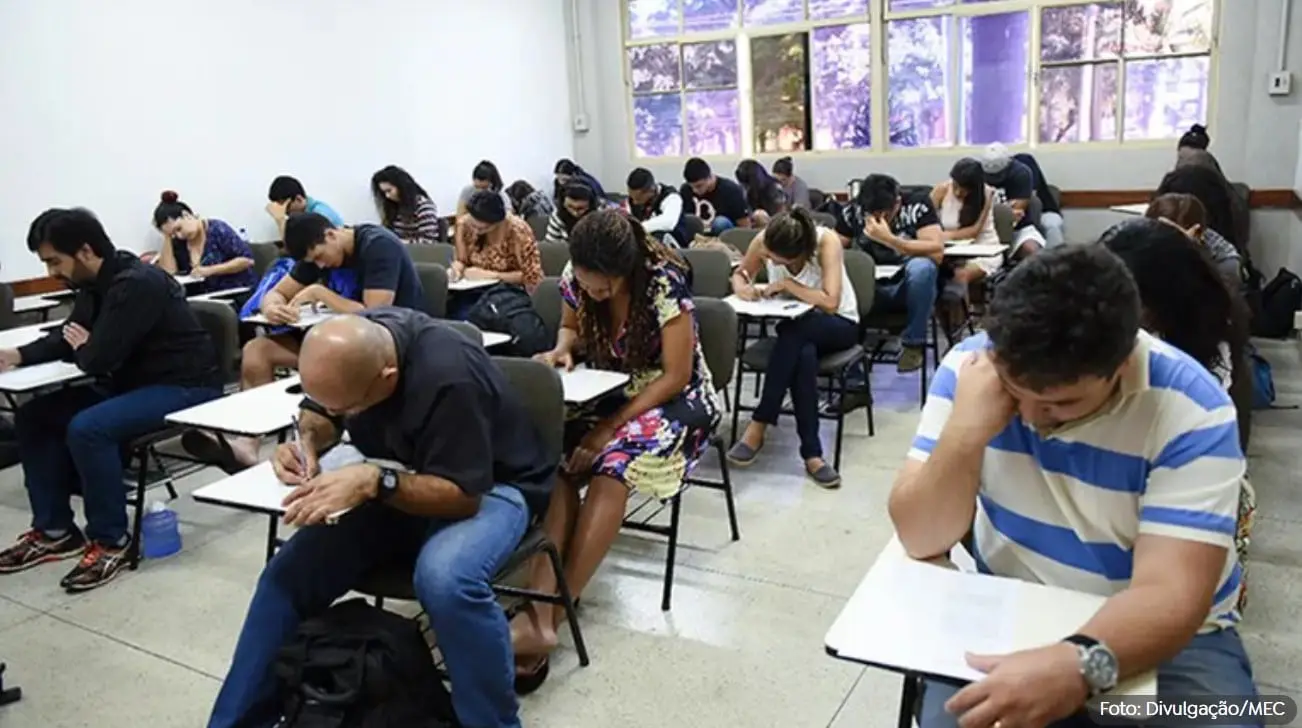 encceja mec alunos ensino sala de aula