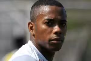 Robinho estuda ação contra Amazon por retrato na série Tremembé