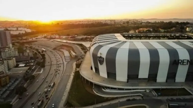 Atlético-MG faz treino aberto na Arena MRV para arrecadar fundos às vítimas de enchentes no Sul