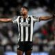 Em jogo com VAR de 10 minutos, Botafogo supera LDU e define futuro na Libertadores fora de casa