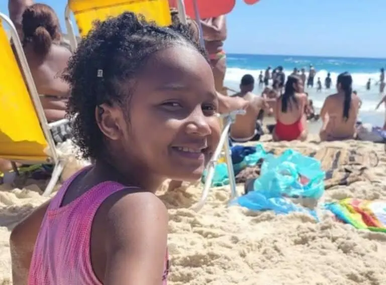 Menina encontrada morta