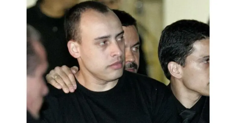 Alexandre Nardoni é solto em regime aberto no Brasil