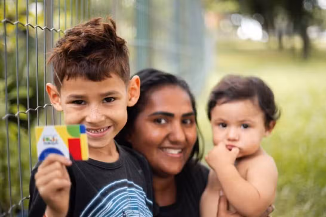 programa bolsa familia crianças e mae