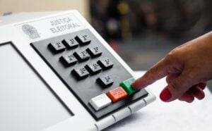 eleicao tse voto urna eletronica candidato presidente vereador prefeito deputado