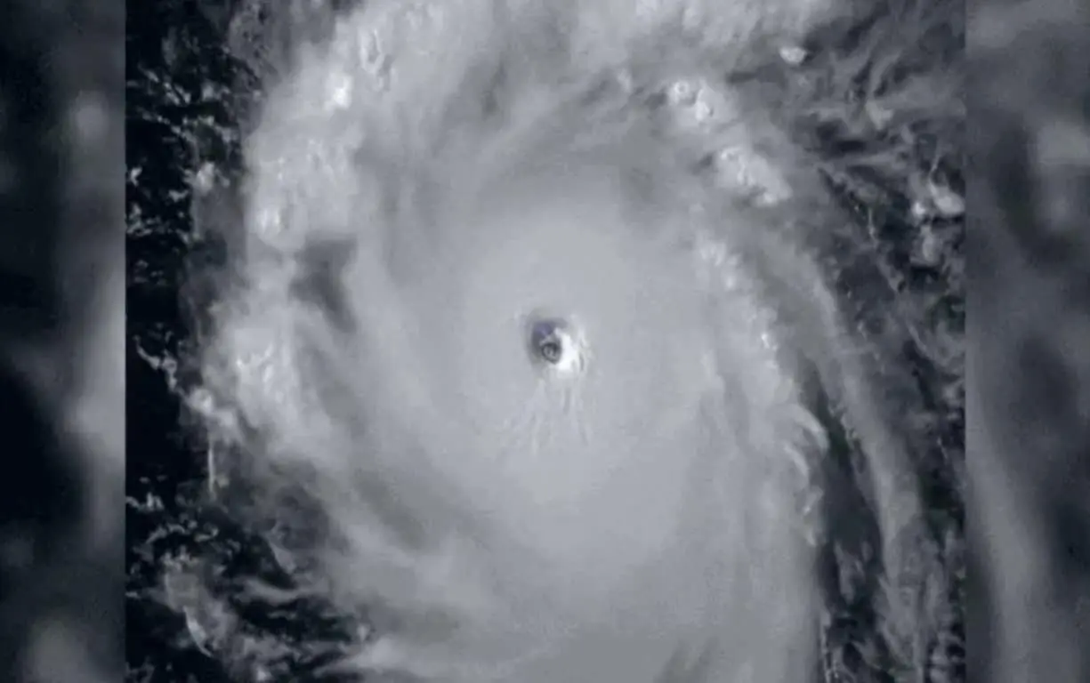 Furacão Beryl devasta ilha no Caribe e alerta região