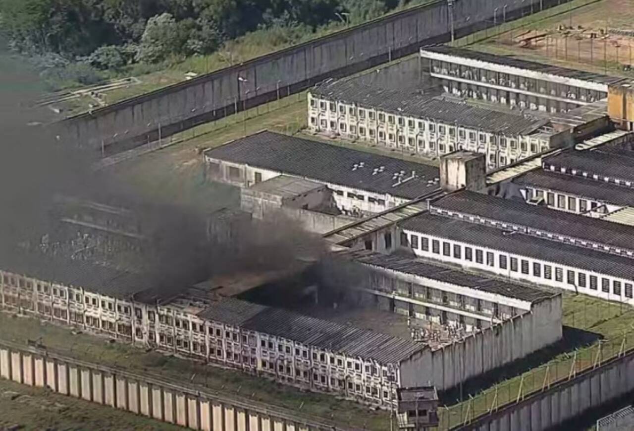 Presos fazem rebelião em presídio em Franco da Rocha em SP