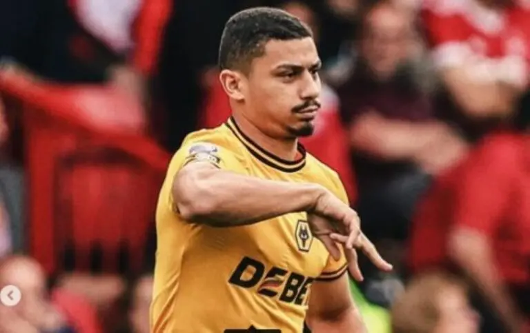 ANDRÉ WOLVERHAMPTON