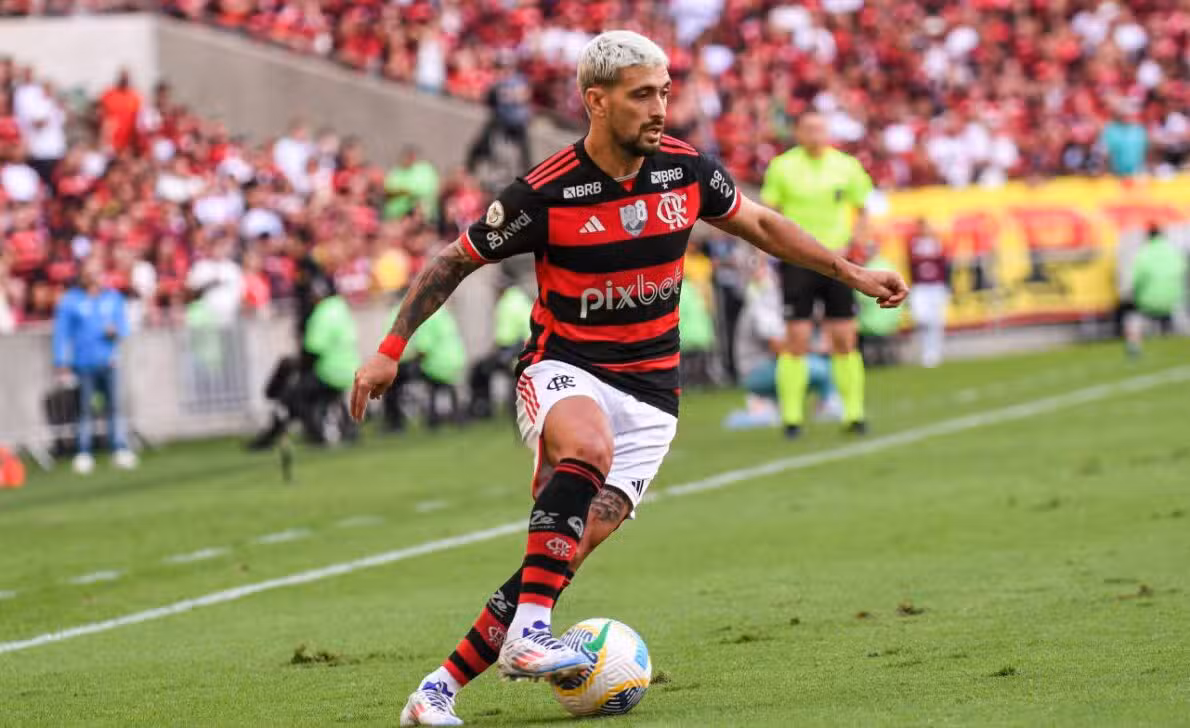 ARRASCAETA FLAMENGO