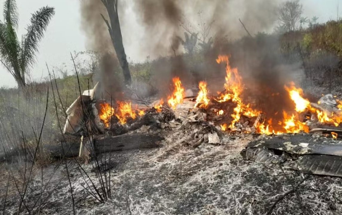 Avião cai em Mato Grosso