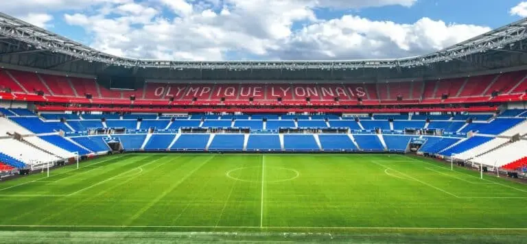 ESTÁDIO LYON