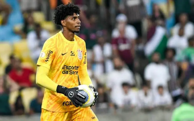 HUGO SOUZA CORINTHIANS