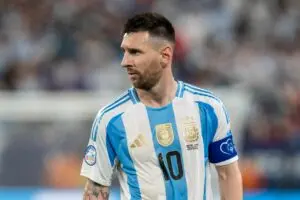 Un journaliste argentin annonce en direct la fausse mort du père de Messi et est licencié