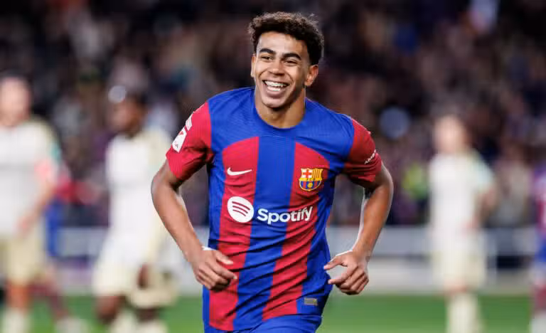 Lamine Yamal BARCELONA