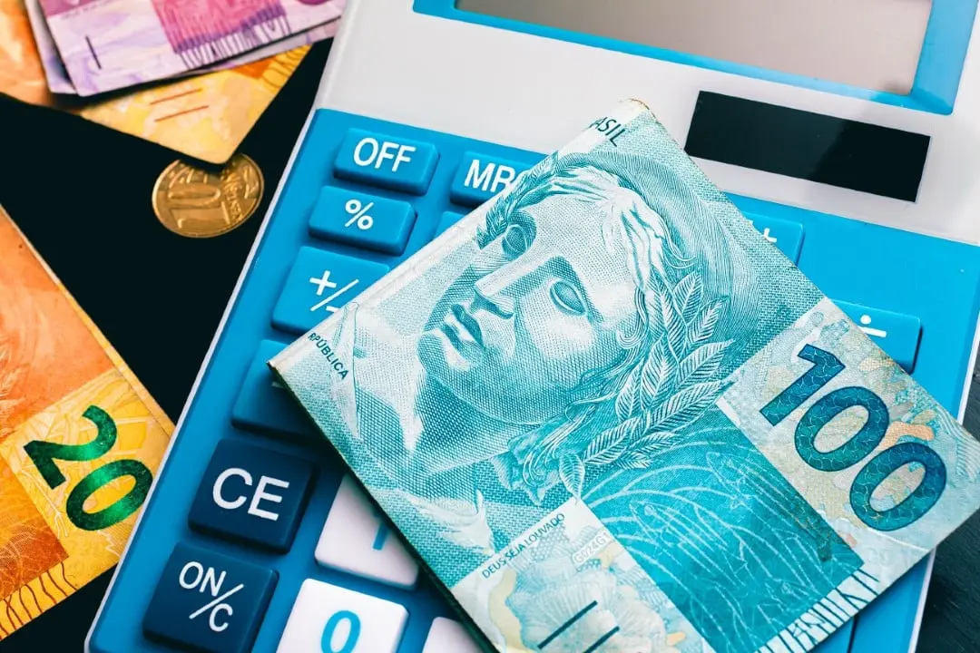 calculadora benefícios dinheiro