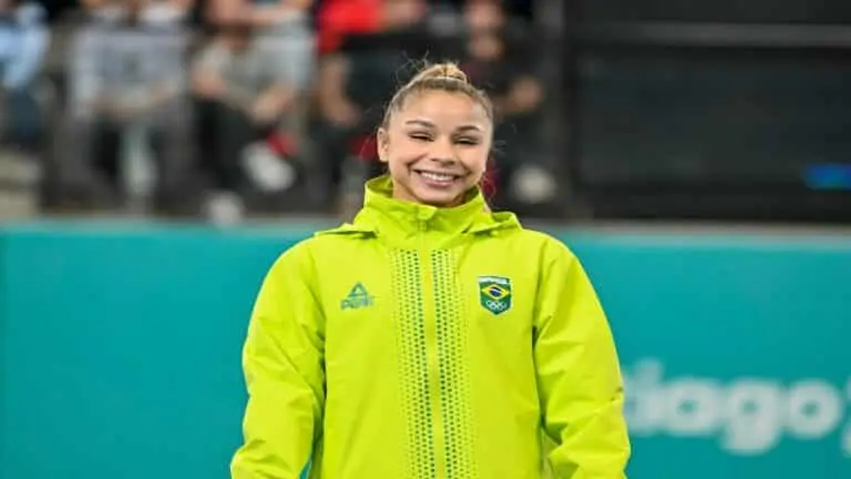Flávia Saraiva Ginasta