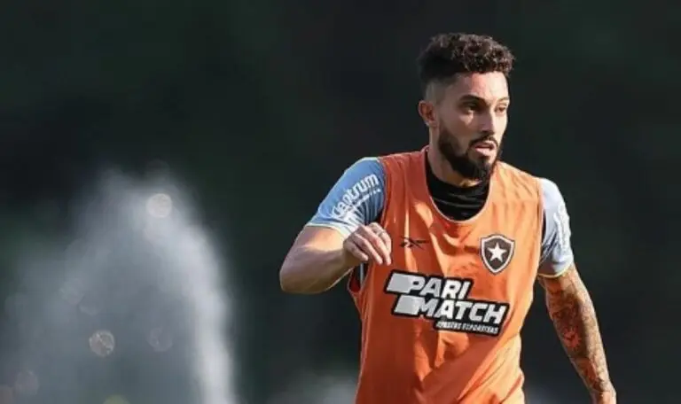 ALEX TELLES BOTAFOGO