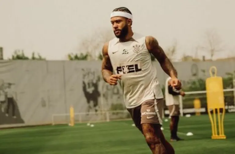 DEPAY CORINTHIANS