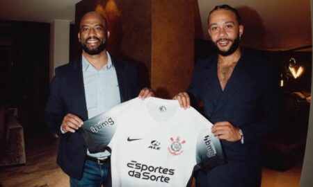 DEPAY CORINTHIANS