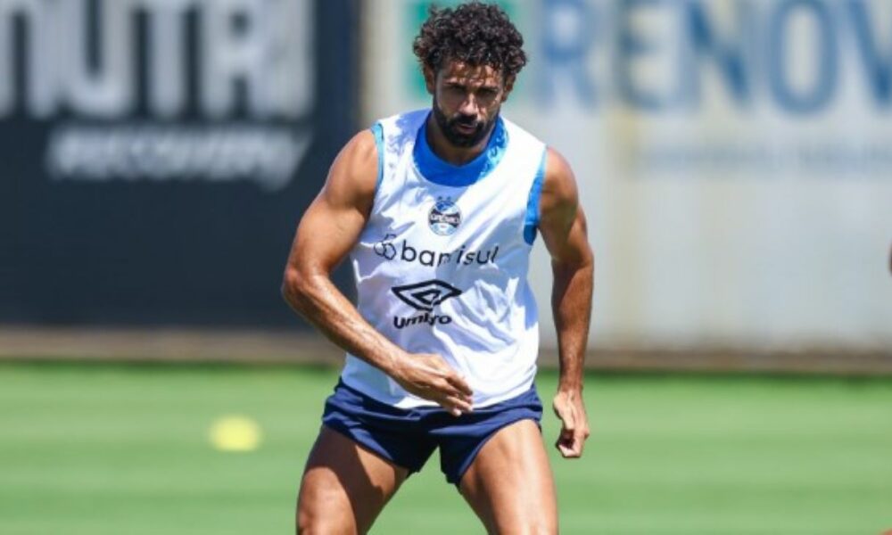 Grêmio vence Flamengo e respira no Brasileirão, enquanto Fla se afasta da briga pelo título