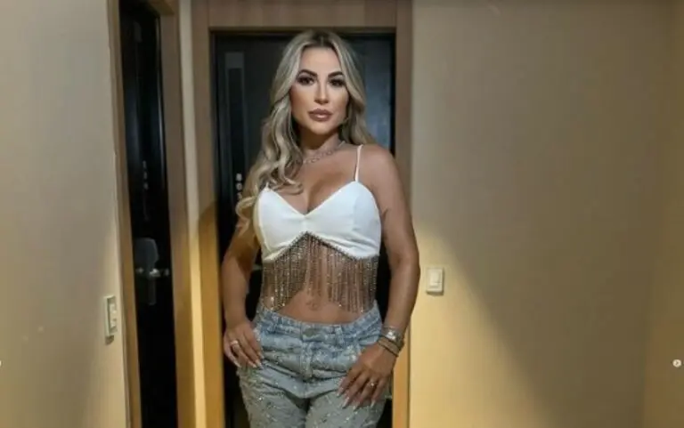 Deolane Bezerra presa