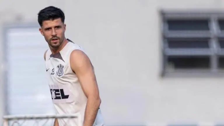 HÉCTOR HERNANDEZ corinthians