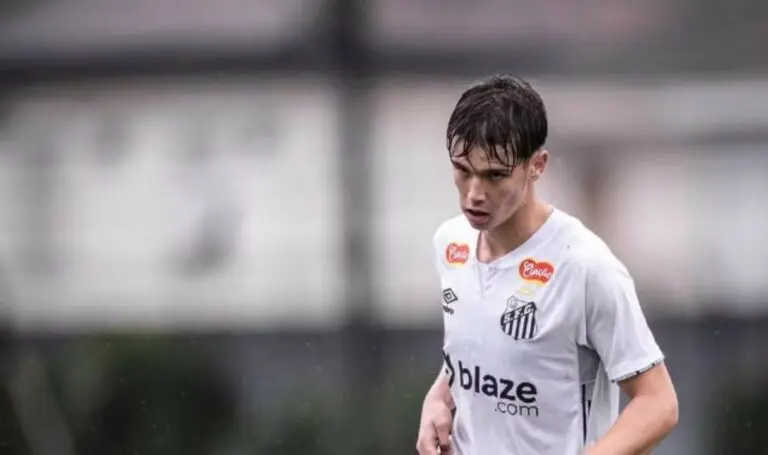 Promessa base santos vinicius