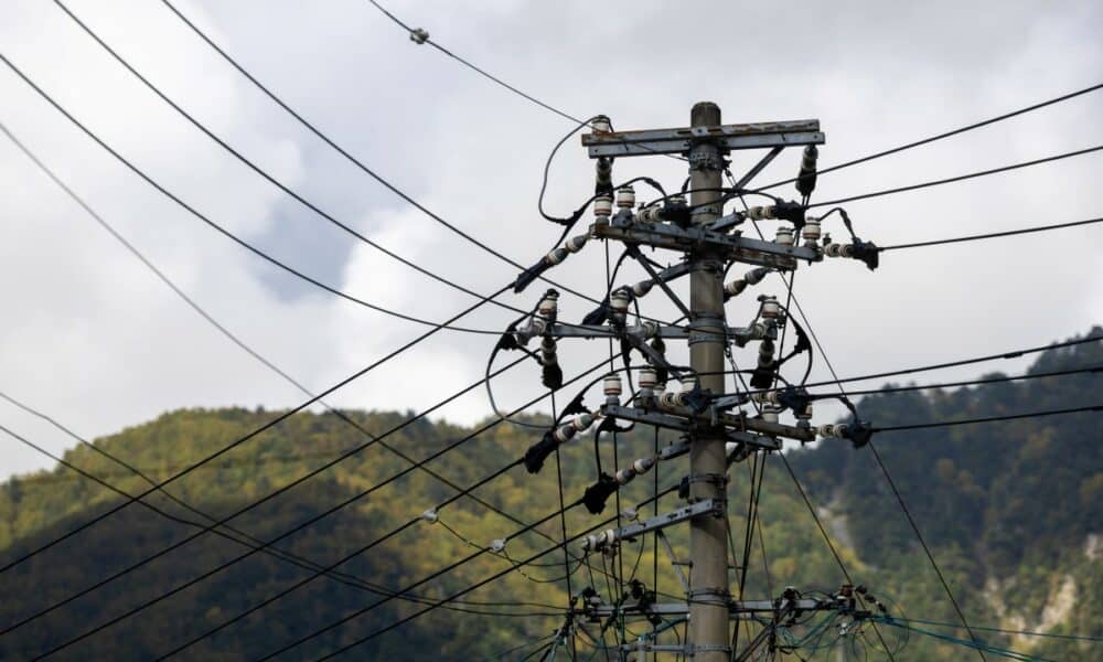Apagão em São Paulo: Impacto nas Escolas e Desafios no Restabelecimento de Energia