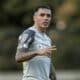 Renzo Saravia atletico