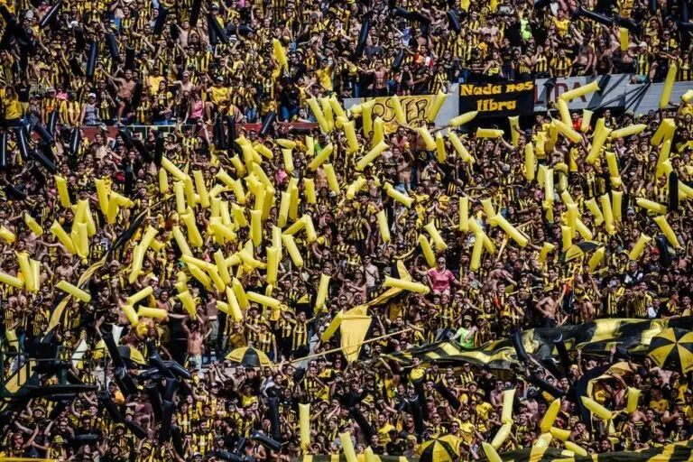 TORCIDA PEÑAROL